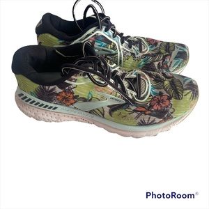 Brooks Adrenaline Tropical Print running shoes 9M